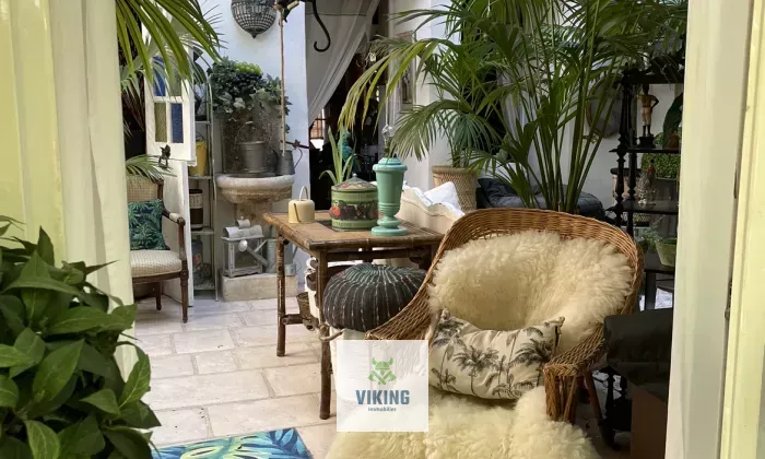 Pertuis, Route de la Bastidonne, 84120 Pertuis, Vaucluse, France