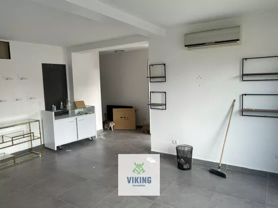 13500 Martigues, France