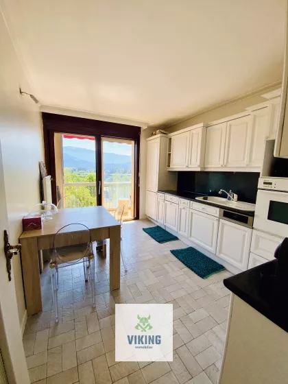 Grand T4/T5 traversant de 110m² – Lumineux, Économe (DPE C) & Résidence de standing Prix : 182 000€ | Grenoble (38100) - Lesdiguières