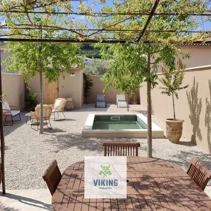 84570 Malemort du Comtat, France