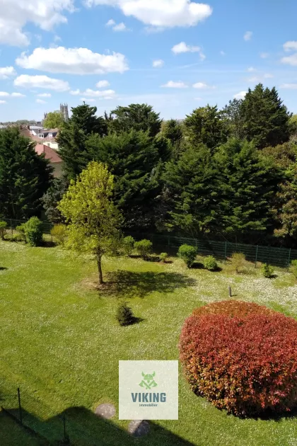 77100 Meaux, France