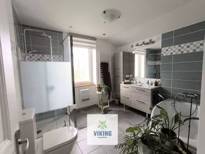 Maison 8 pièces 300m2