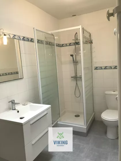 Appartement avec cour intérieure privative totalisant 79.53 M²