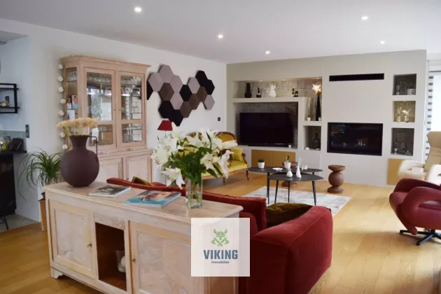 Maison de ville avec une qualité de rénovation exceptionnelle