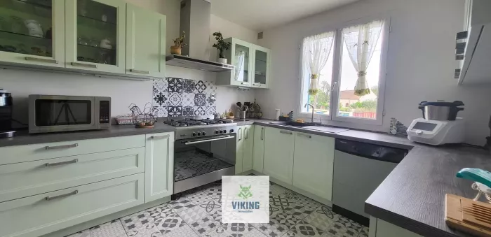 45220 D158, Douchy-Montcorbon, France