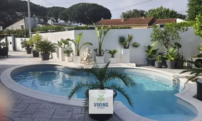 Maison plain pied piscine