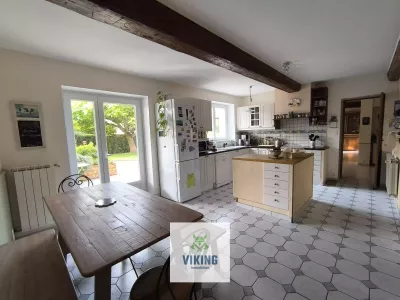 Maison 8 pièces 300m2