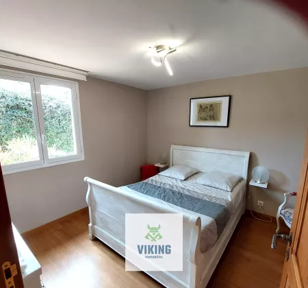 Villa de charme en pierres de taille et appartement indépendant piscine excellent état