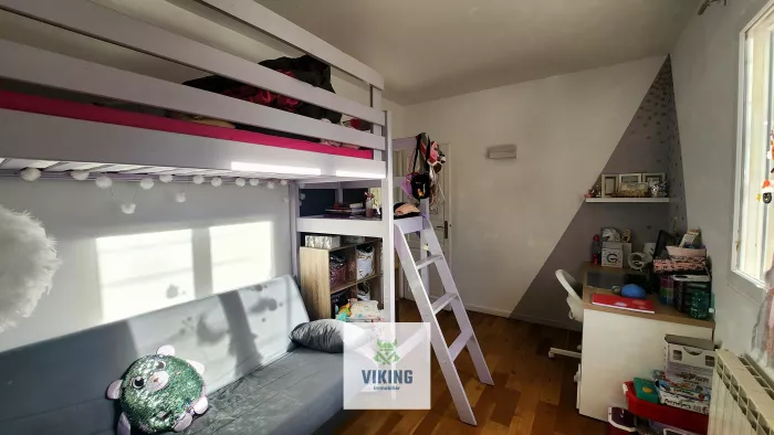 13780 Cuges-les-Pins, France