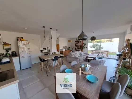 1 Rue des Vialettes, Saussan, France